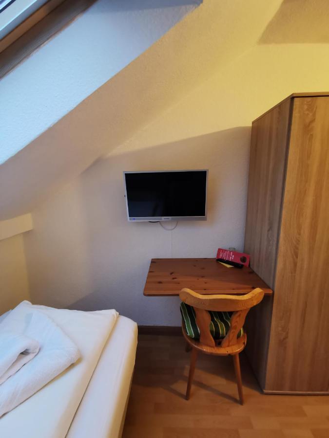 ホテル リューベッカー ホフ リューネブルク 部屋 写真